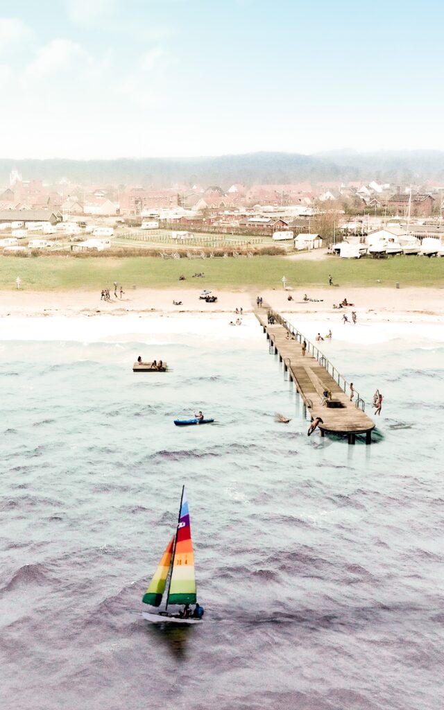 Juelsminde, Ny badebro på Storstranden